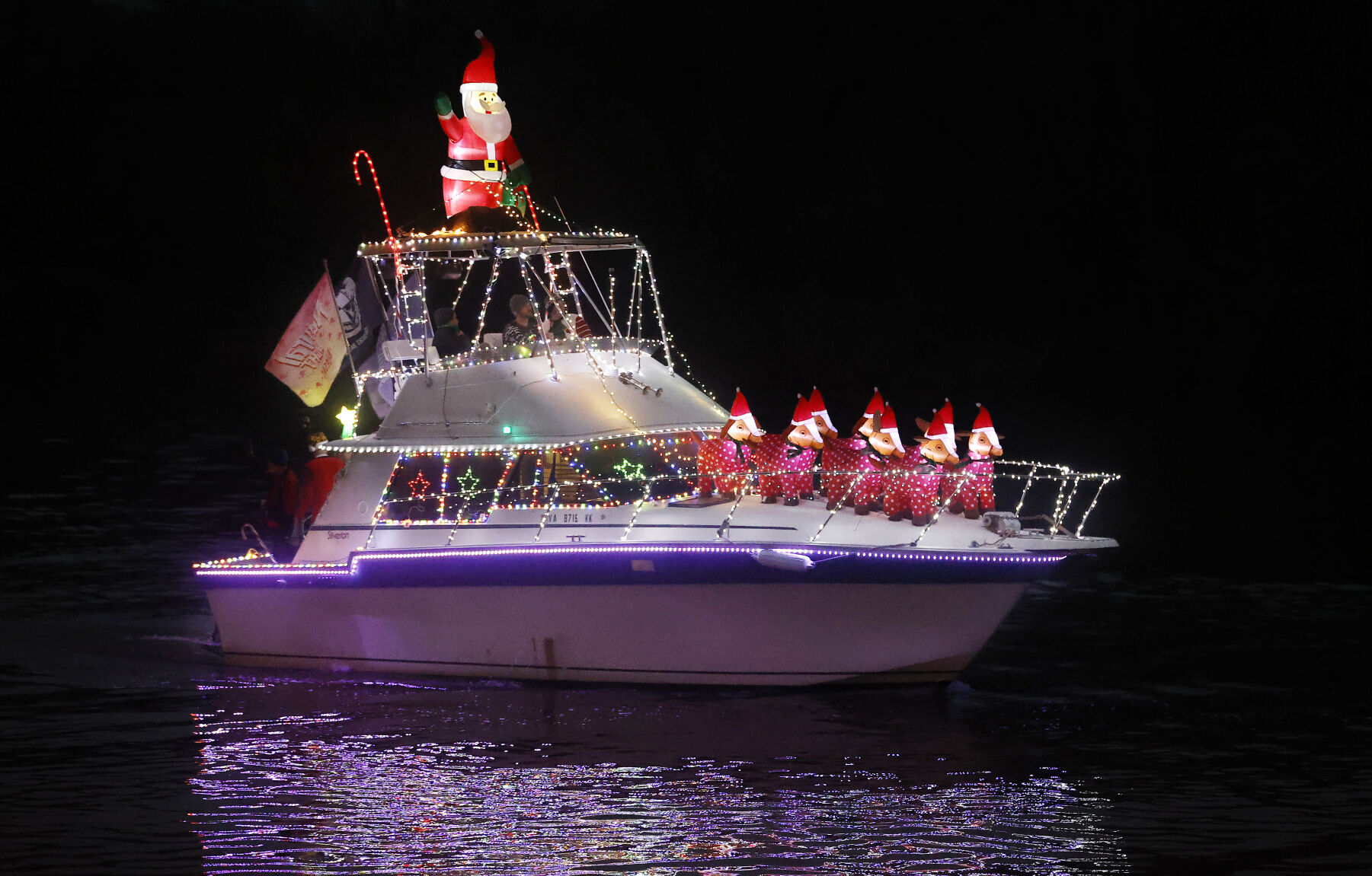 20221211_MET_BOATS_AWE06